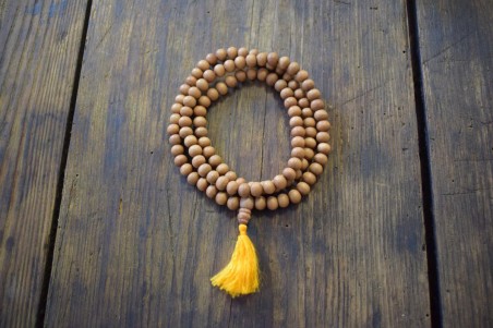 Mala tibétain en bois de santal 8 mm - Equit Zen