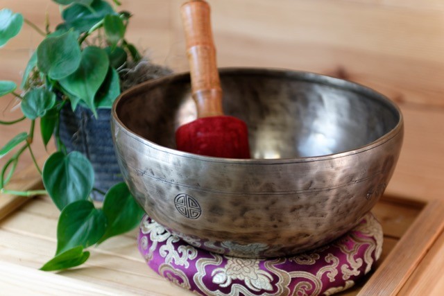 Bol tibétain lunaire 7 métaux 21cm