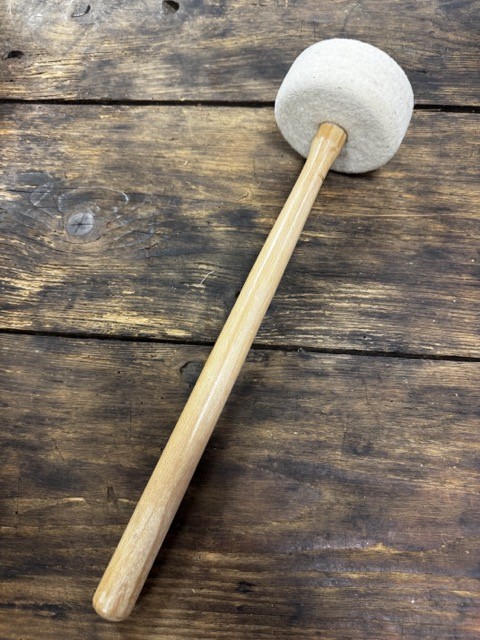 Mailloche blanche bol tibétain grand bol